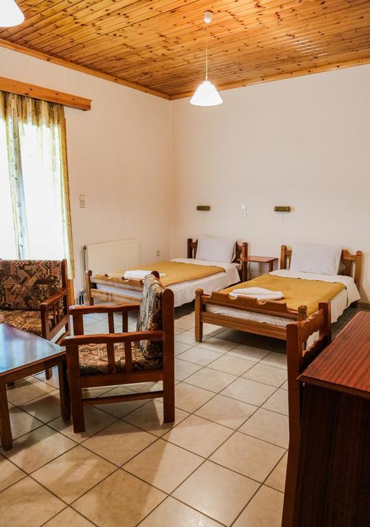 Hotel Elatofilito Athamanio Extérieur photo